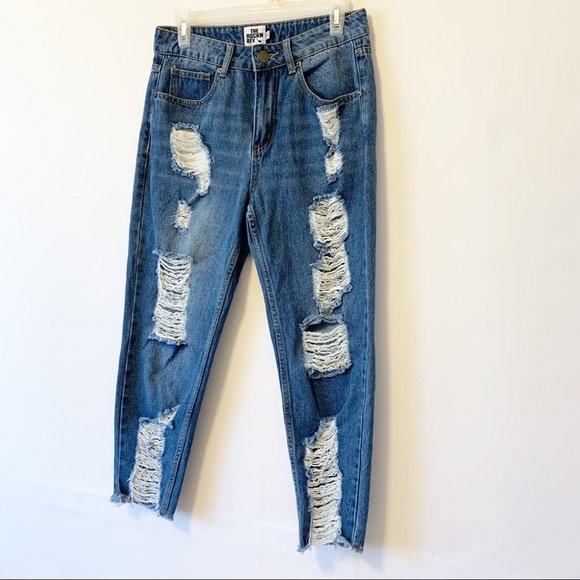 The Rockn Rev Distressed Mid Rise Crop Jean - Picture 2 of 10